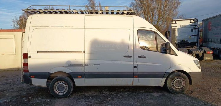 MERCEDES SPRINTER II 906.633 310CDI 37 2.2 D DPF FOURGON MOYEN TOLE 3.5T 95 CV –  AN 2010 BLANC BA-111-TD