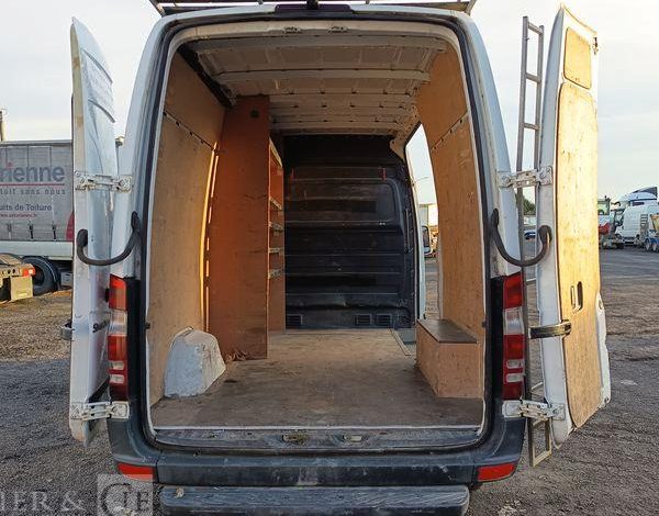 MERCEDES SPRINTER II 906.633 310CDI 37 2.2 D DPF FOURGON MOYEN TOLE 3.5T 95 CV –  AN 2010 BLANC BA-111-TD
