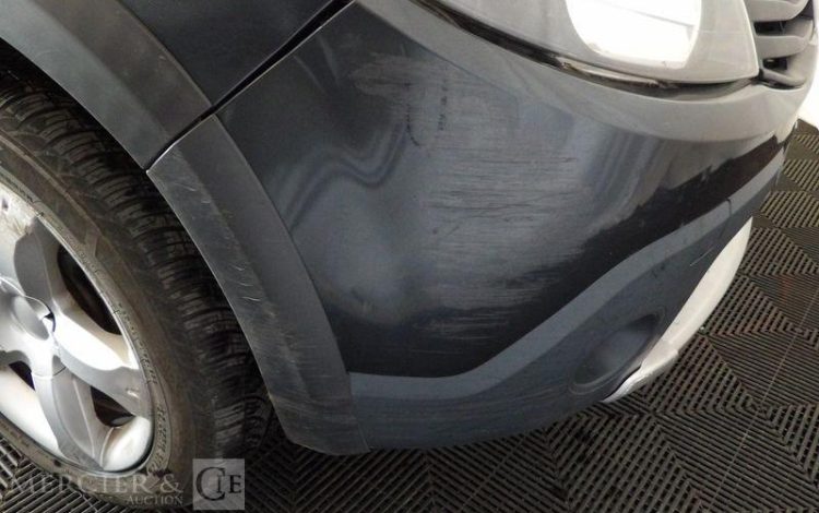 DACIA SANDERO GRIS BD-042-JS