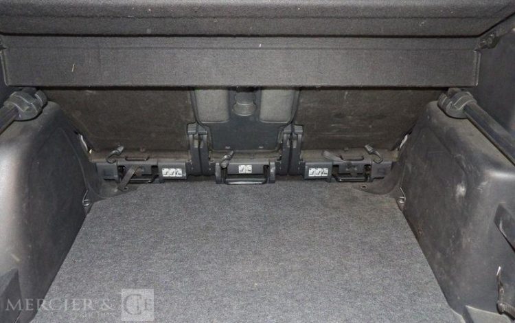 SKODA YETI 1.2 TSI 105CH AMBITION 4X2 GRIS BQ-305-WM