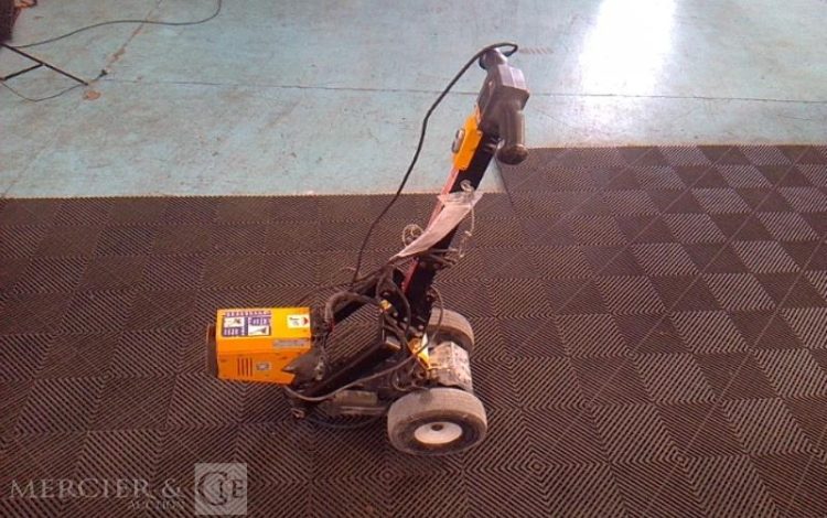 BRISEUR DE CARRELAGE SUR CHARIOT  BRI010002