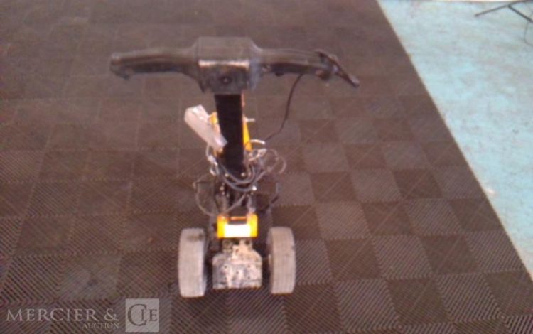 BRISEUR DE CARRELAGE SUR CHARIOT  BRI010002