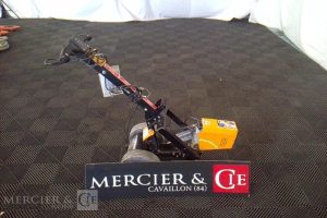 BRISEUR DE CARRELAGE SUR CHARIOT  BRI010158