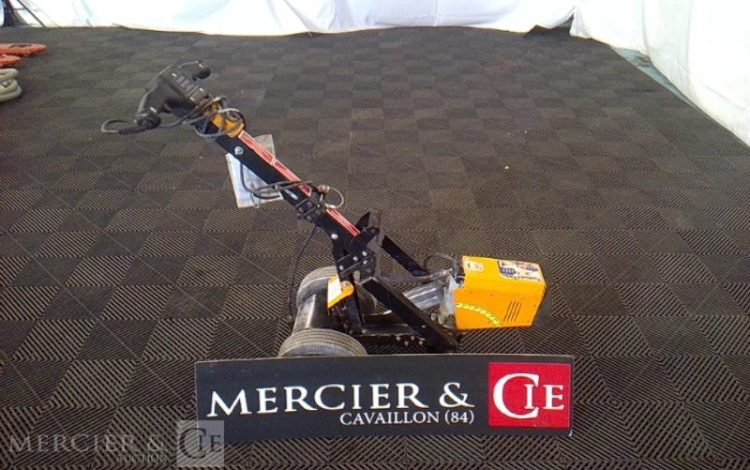 BRISEUR DE CARRELAGE SUR CHARIOT  BRI010158