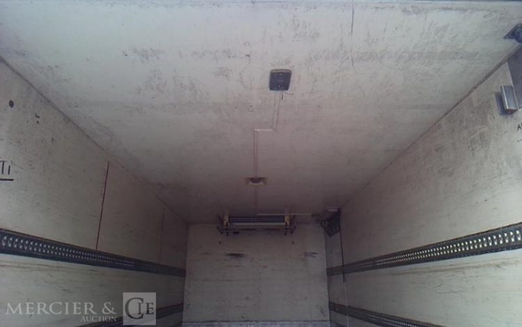 MERCEDES ATEGO 1317 CAISSE HAYON FRIGO 4X2 PTAC 13500KG  BS-919-ZM