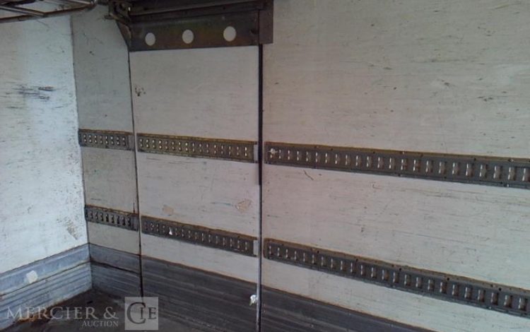 MERCEDES ATEGO 1317 CAISSE HAYON FRIGO 4X2 PTAC 13500KG  BS-919-ZM
