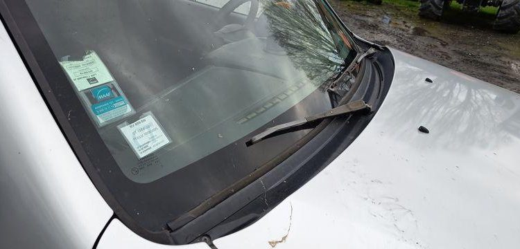 MAZDA BT50 PICKUP 2.5 MRZ-CD 4×4  DOUBLE CABINE 143CV – DIESEL 261179 KMS – ANNEE 2007 GRIS BV-889-SW