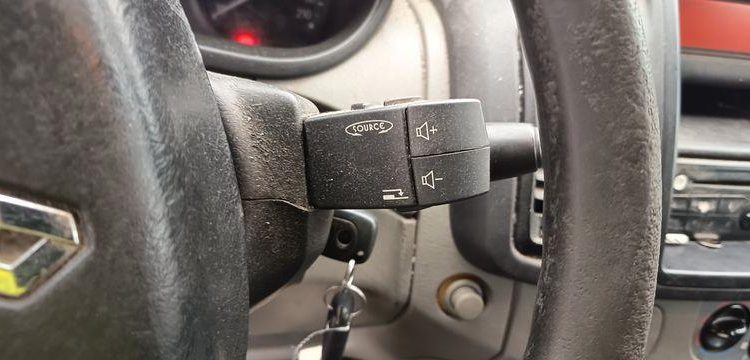 RENAULT TRAFIC II FOURGON PHASE 2 L1H1 1000kg 2.0 DCi 16V FAP 115 CV – DIESEL – AN 2011 BLANC BW-391-RA