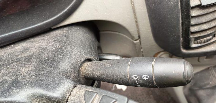 RENAULT TRAFIC II FOURGON PHASE 2 L1H1 1000kg 2.0 DCi 16V FAP 115 CV – DIESEL – AN 2011 BLANC BW-391-RA