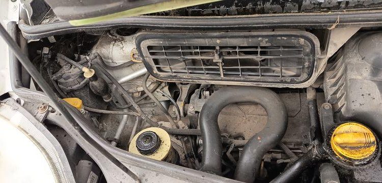 RENAULT TRAFIC II FOURGON PHASE 2 L1H1 1000kg 2.0 DCi 16V FAP 115 CV – DIESEL – AN 2011 BLANC BW-391-RA