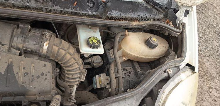 RENAULT TRAFIC II FOURGON PHASE 2 L1H1 1000kg 2.0 DCi 16V FAP 115 CV – DIESEL – AN 2011 BLANC BW-391-RA