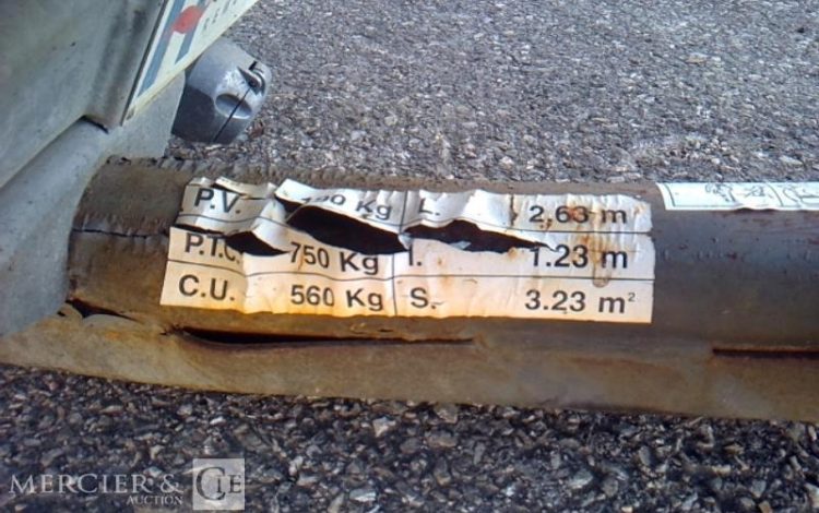 HUBIERE REMORQUE TONNE A EAU 500L 1 ESSIEU PTAC 750KG  BW-876-PG