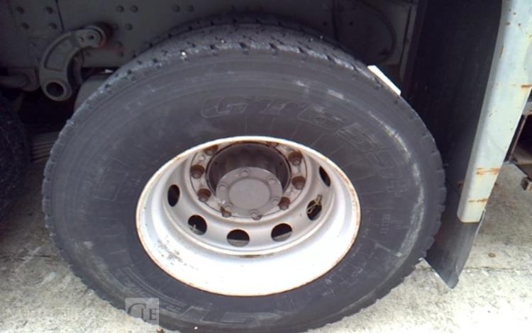 VOLVO CAMION FH12 PLATEAU GRUE 6X4  PTAC 26T JAUNE CA-695-QM