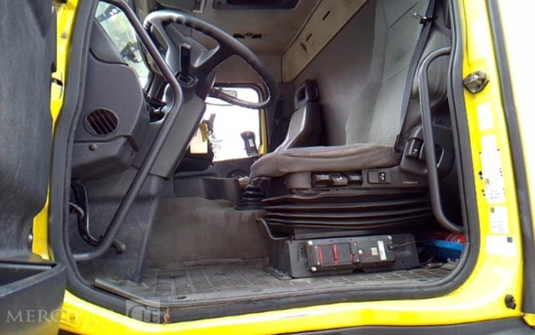 VOLVO CAMION FH12 PLATEAU GRUE 6X4  PTAC 26T JAUNE CA-695-QM