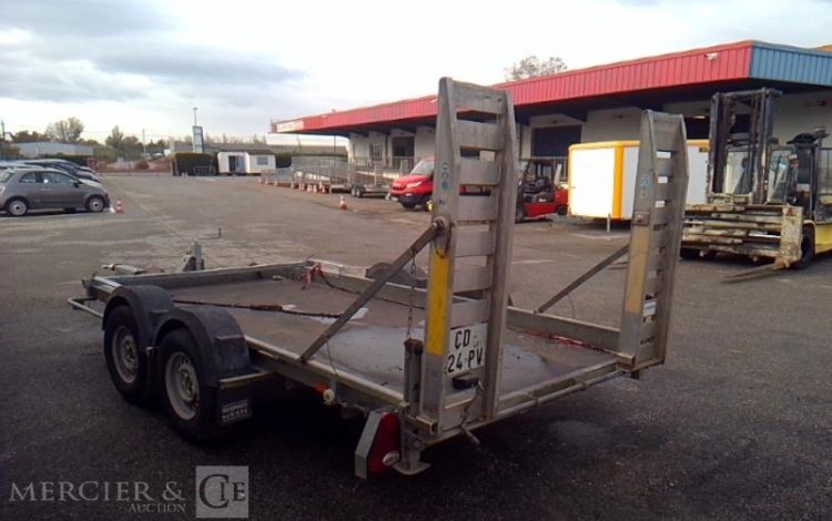 HUBIERE REMORQUE PORTE ENGIN 3T5  CD-224-PV