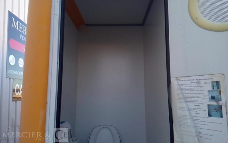 CNSE ABRI CHANTIER 9M2 ISOLE + WC  CF-798-PH