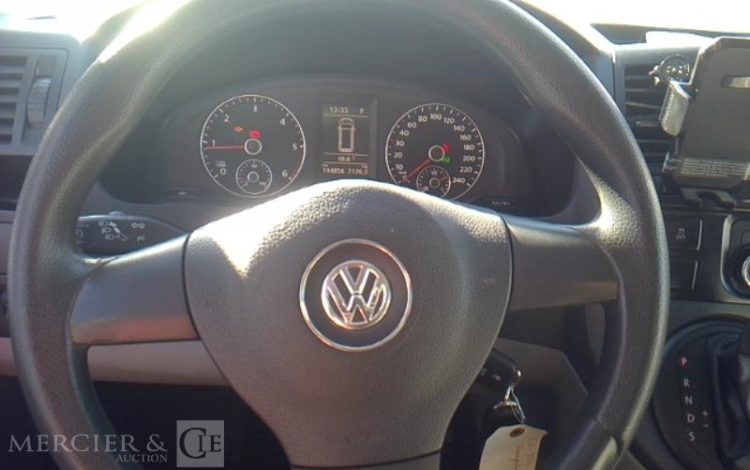 VOLKSWAGEN TRANSPORTER  CG-344-LQ