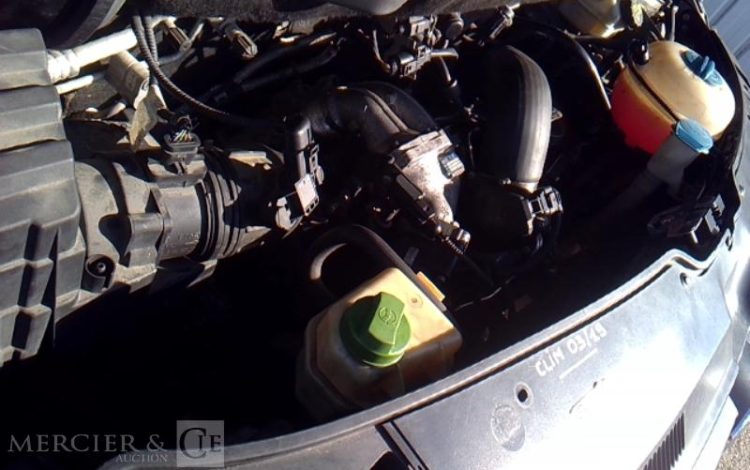 VOLKSWAGEN TRANSPORTER  CG-344-LQ