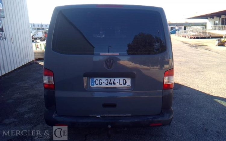 VOLKSWAGEN TRANSPORTER  CG-344-LQ