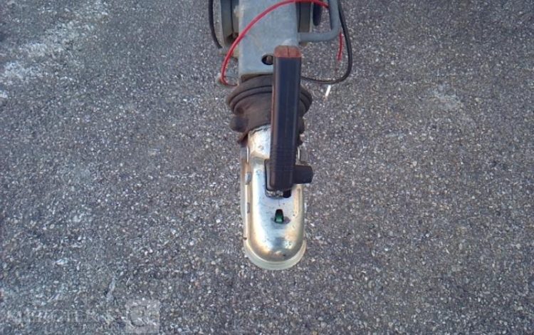 CNSE ABRI CHANTIER 9M2 ISOLE + WC  CL-533-SG