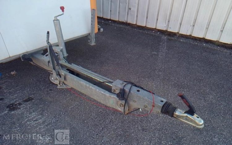 CNSE ABRI CHANTIER 9M2 ISOLE + WC  CL-533-SG