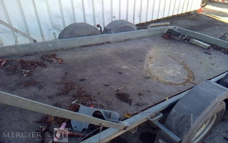 HUBIERE REMORQUE PORTE ENGIN 3T5  CQ-407-WQ