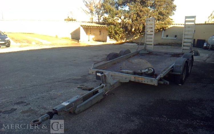 HUBIERE REMORQUE PORTE ENGIN 3T5  CQ-407-WQ