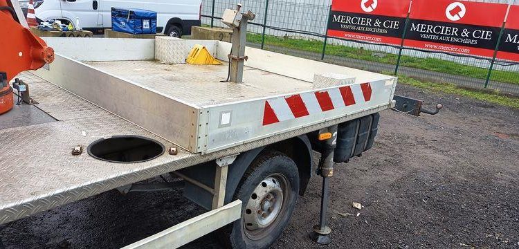 MULTITEL NACELLE 16M SUR VL LEGER  DA-996-BK