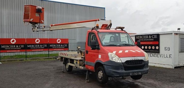 IVECO NACELLE 16M SUR VL LEGER  DC-140-XR