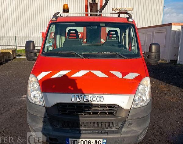 IVECO NACELLE 18M SUR VL LEGER  DD-006-AG