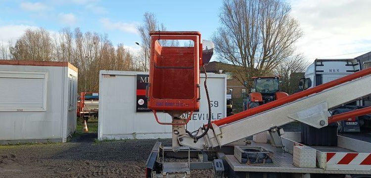 IVECO NACELLE 18M SUR VL LEGER  DD-006-AG