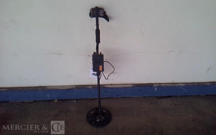 DETECTEUR TOUS METAUX  DET010216