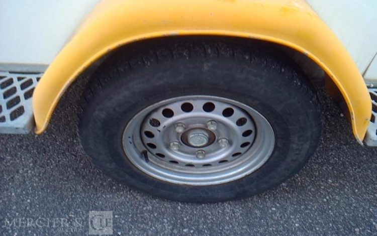 CNSE ABRI CHANTIER 9M2 ISOLE + WC  DF-388-GC