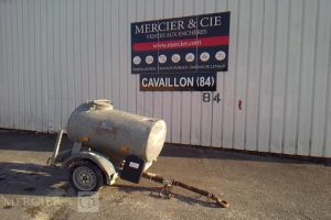 HUBIERE REMORQUE TONNE A EAU 500L 1 ESSIEU PTAC 750KG  DJ-170-MN