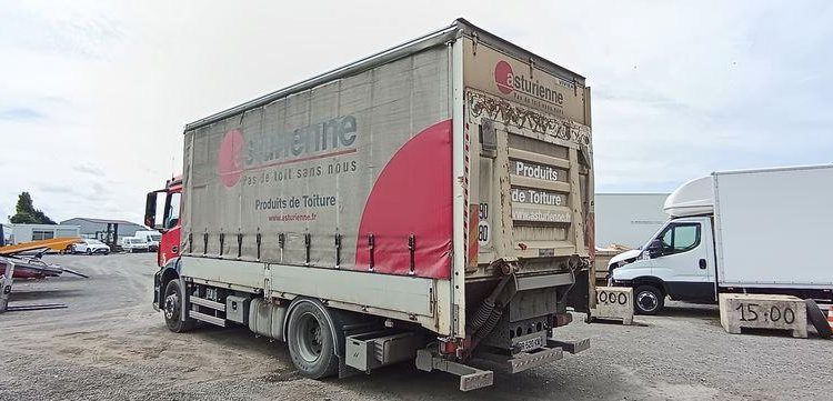 MERCEDES ANTOS 1830 NL 46 23 COURTE 320 4X2 – PTAC 19 TONNES – DIESEL – 339697 KMS ROUGE DR-520-KM