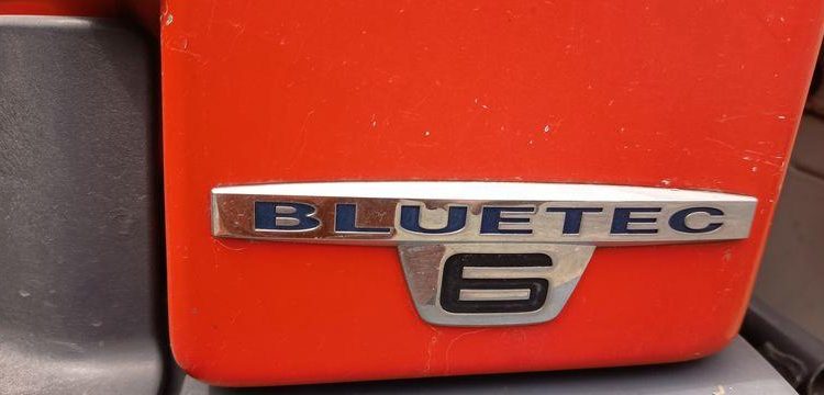 MERCEDES ANTOS 1830 NL 46 23 COURTE 320 4X2 – PTAC 19 TONNES – DIESEL – 339697 KMS ROUGE DR-520-KM