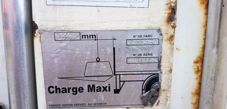 MERCEDES ANTOS 1830 NL 46 23 COURTE 320 4X2 – PTAC 19 TONNES – DIESEL – 339697 KMS ROUGE DR-520-KM