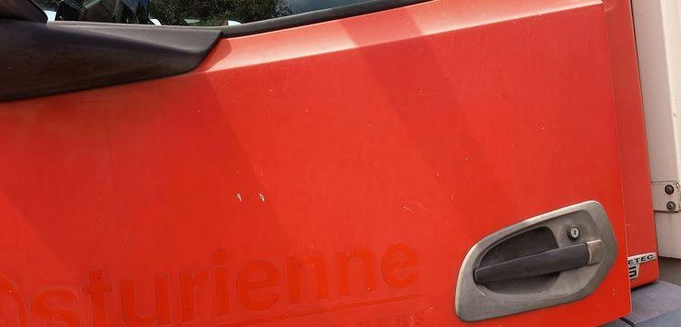 MERCEDES ANTOS 1830 NL 46 23 COURTE 320 4X2 – PTAC 19 TONNES – DIESEL – 339697 KMS ROUGE DR-520-KM