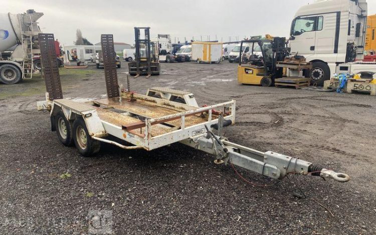 MOIROUD REMORQUE PORTE ENGIN 3T5  DV-393-WZ