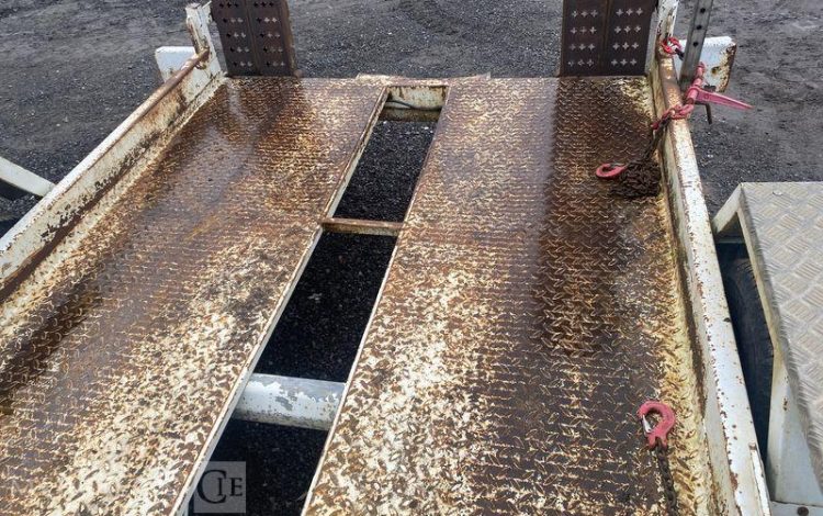 MOIROUD REMORQUE PORTE ENGIN 3T5  DV-393-WZ