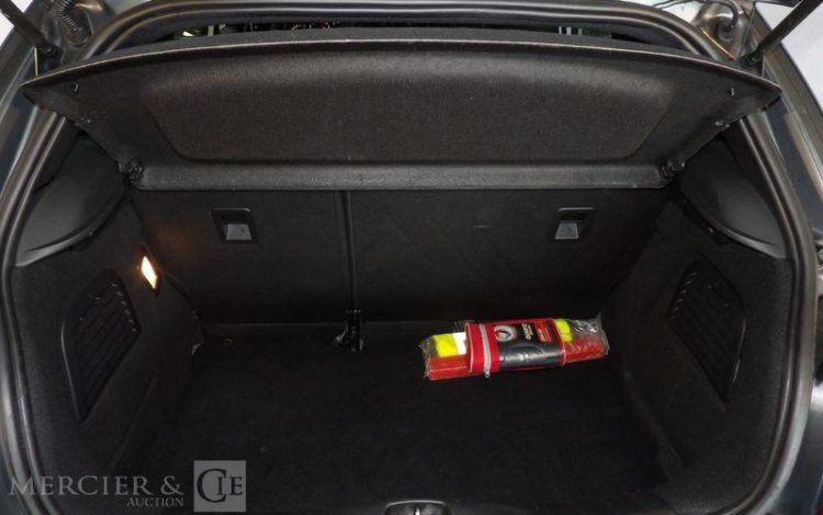 DS DS3 2 1.2 THP PureTech 12V S&S 110CV GRIS DW-069-JK