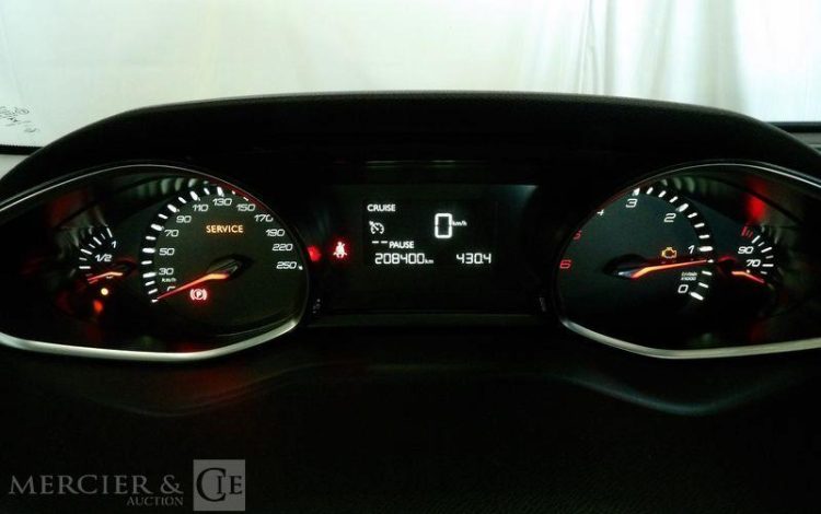 PEUGEOT 308 GENERATION-II 1.6 BLUEHDI 100CH BUSINESS PACK S&S  DW-468-ZP