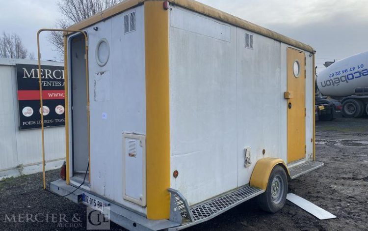 CNSE ABRIS CHANTIER SUR REMORQUE 9M2 ISOLE + WC  DZ-015-BH