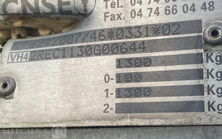 CNSE ABRIS CHANTIER SUR REMORQUE 9M2 ISOLE + WC  DZ-015-BH