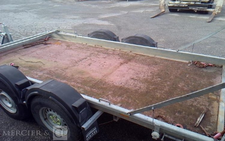 HUBIERE REMORQUE PORTE ENGIN 3T5  DZ-183-WV