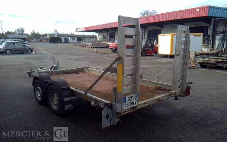 HUBIERE REMORQUE PORTE ENGIN 3T5  DZ-183-WV