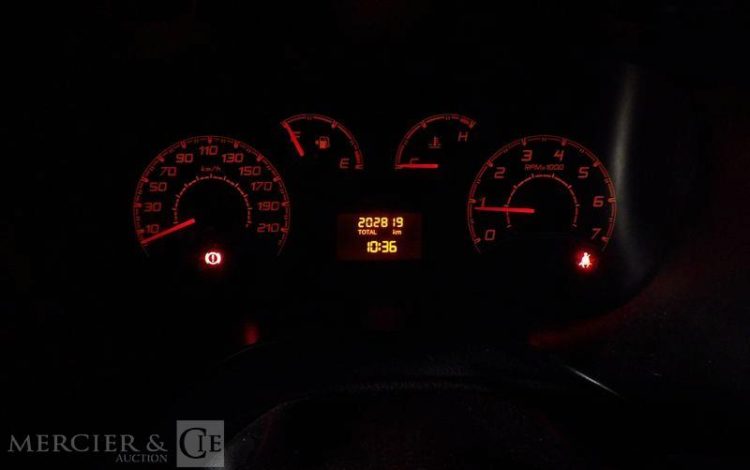 FIAT DOBLO FRIGO BLANC EA-743-DJ