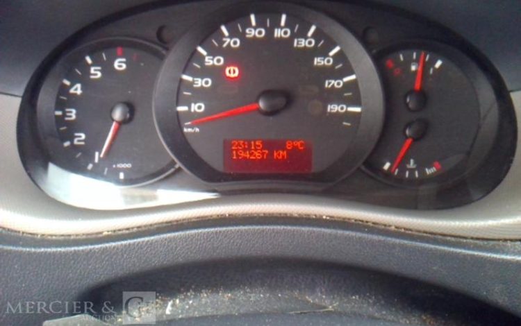 RENAULT MASTER FRIGO BLANC EA-907-ZS