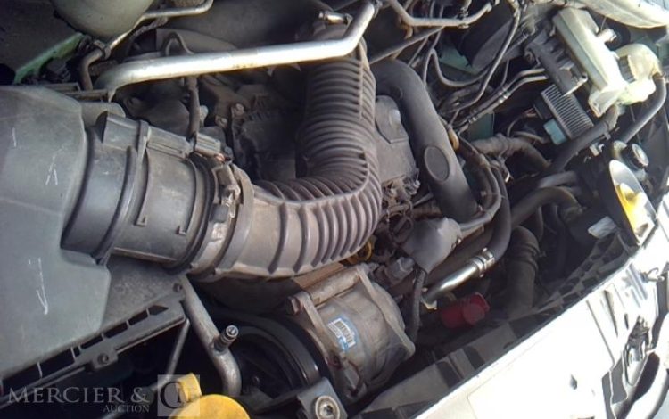 RENAULT MASTER FRIGO BLANC EA-907-ZS