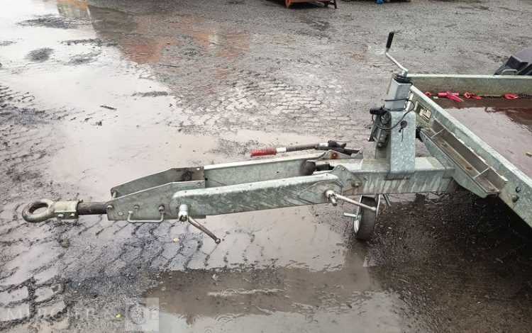 HUBIERE REMORQUE PORTE ENGIN 3T5  ED-546-AS